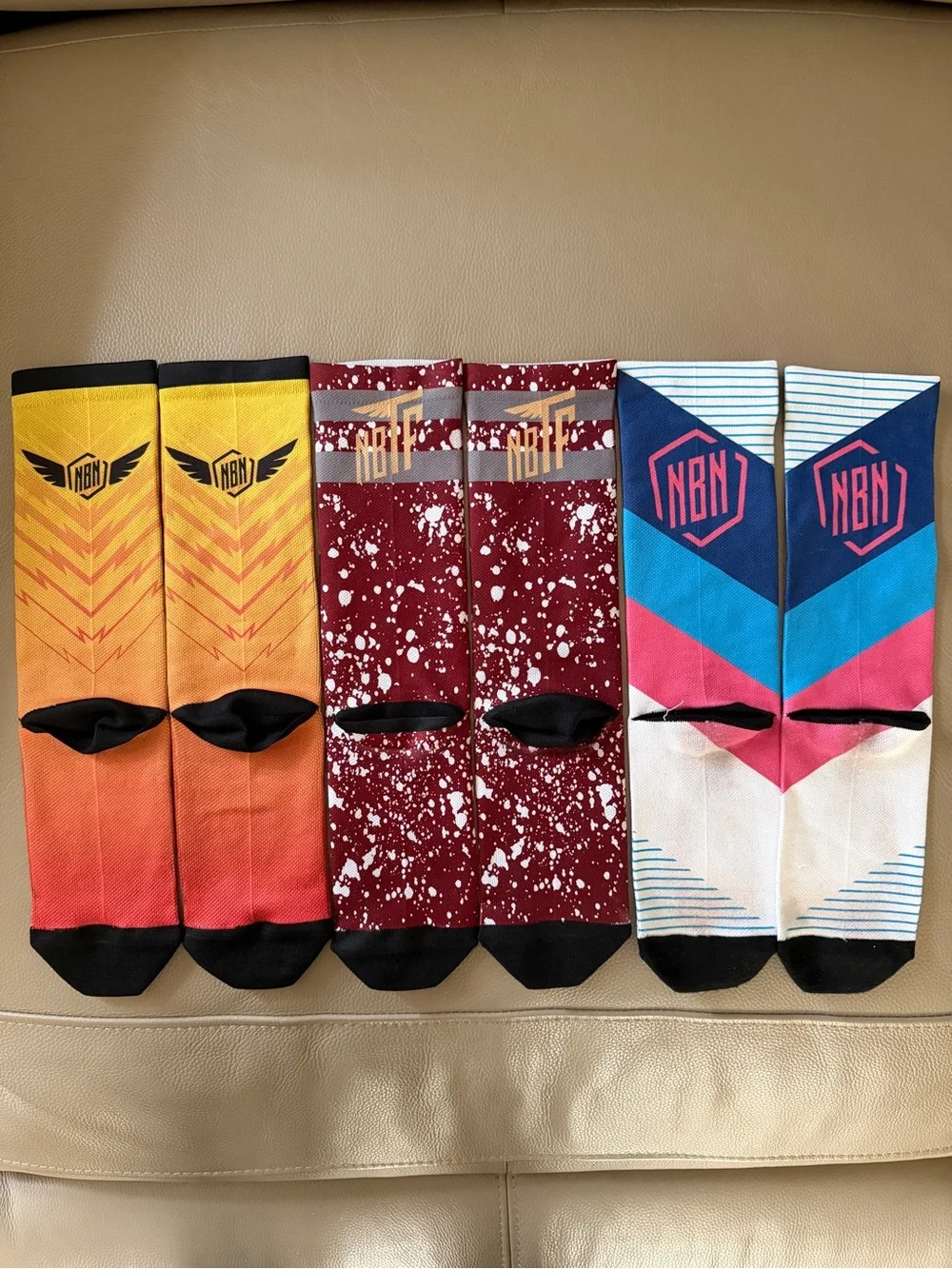 6prs NEW BALANCE/NB Track & Field Meet Crew Socks Limited Edition Women One Size